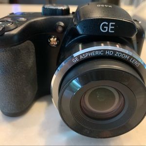 GE X450 Digital Camera